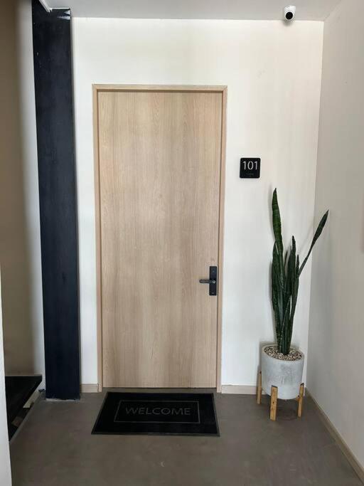 Apartamento Stylish Condo, 2bdr, Steps To 5th Ave, Close To Beach! Playa del Carmen