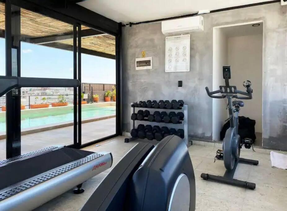 Stylish Condo, 2bdr, Steps To 5th Ave, Close To Beach! Apartamento Playa del Carmen